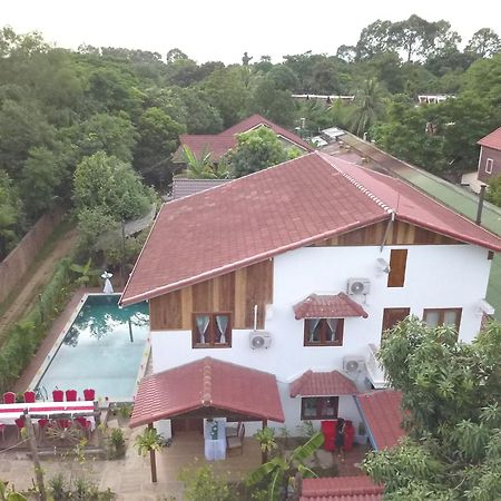 Angkor Dino B&B Сием Реап Екстериор снимка